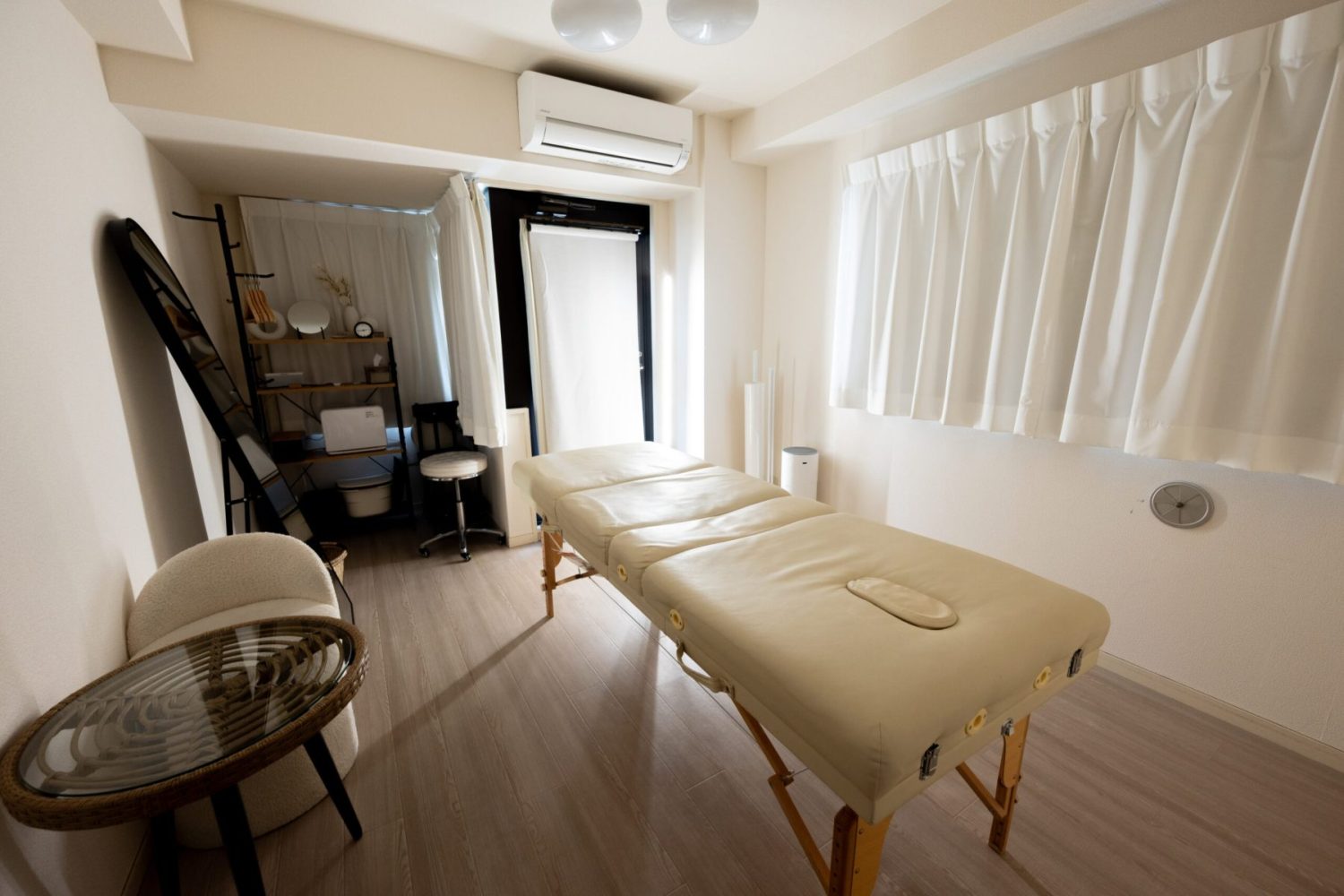 調光式ライト（白）